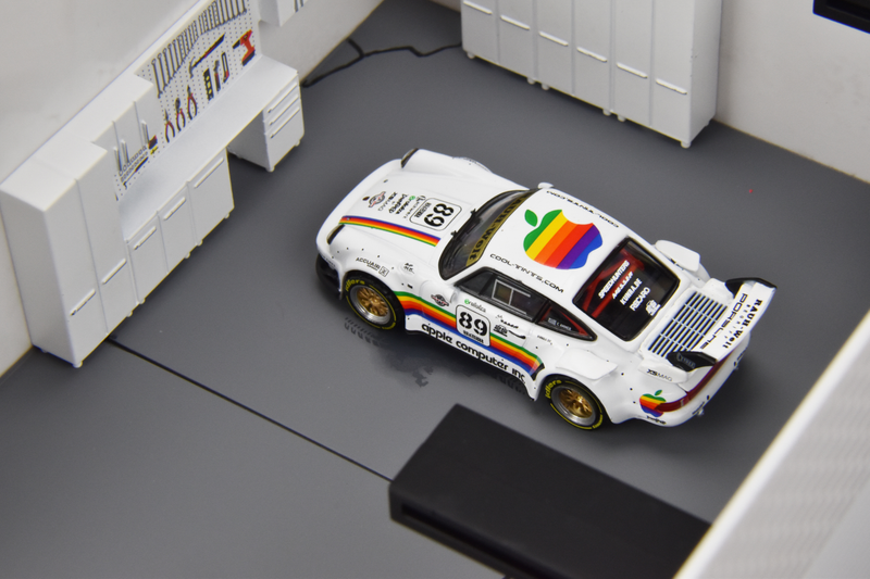 Illustration for article titled Works Wednesday: 1/64 Tarmac Works RWB 930 Apple Edition